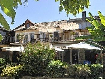 Logis Hotel Les Flots Bleus Beaulieu-sur-Dordogne Exteriér fotografie